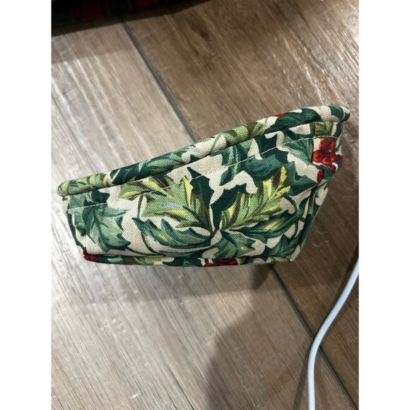 Longaberger Cilantro Santas Helper Sleigh Basket Liner American Holly fabric - Picture 1 of 2